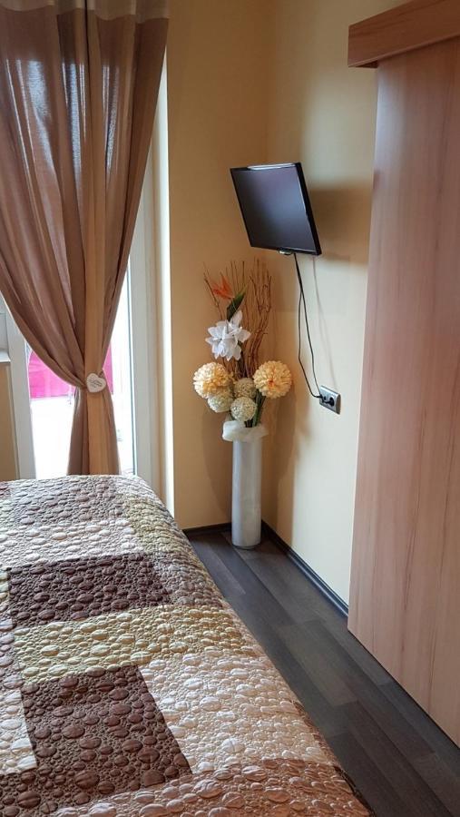 Zafir Sziget Apartman Sárvár Εξωτερικό φωτογραφία