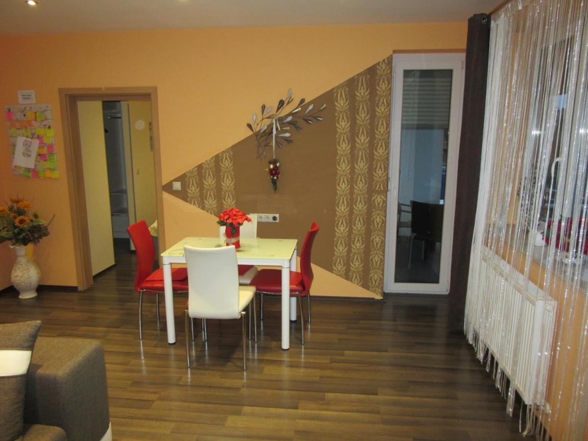 Zafir Sziget Apartman Sárvár Εξωτερικό φωτογραφία