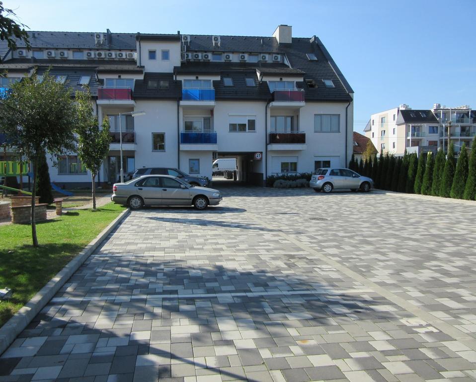 Zafir Sziget Apartman Sárvár Εξωτερικό φωτογραφία
