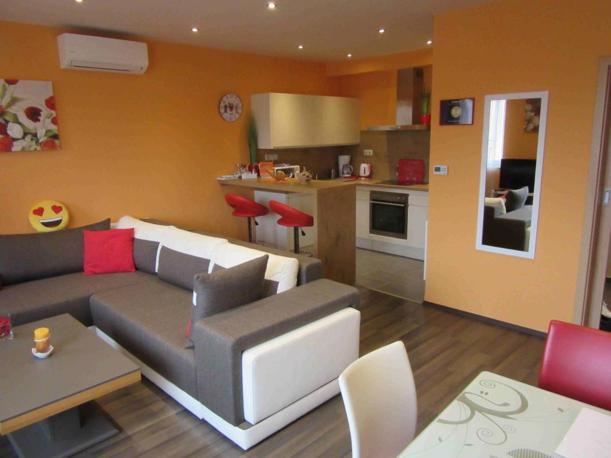 Zafir Sziget Apartman Sárvár Εξωτερικό φωτογραφία